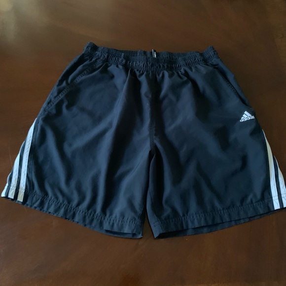 Short - Picture 2 of 2